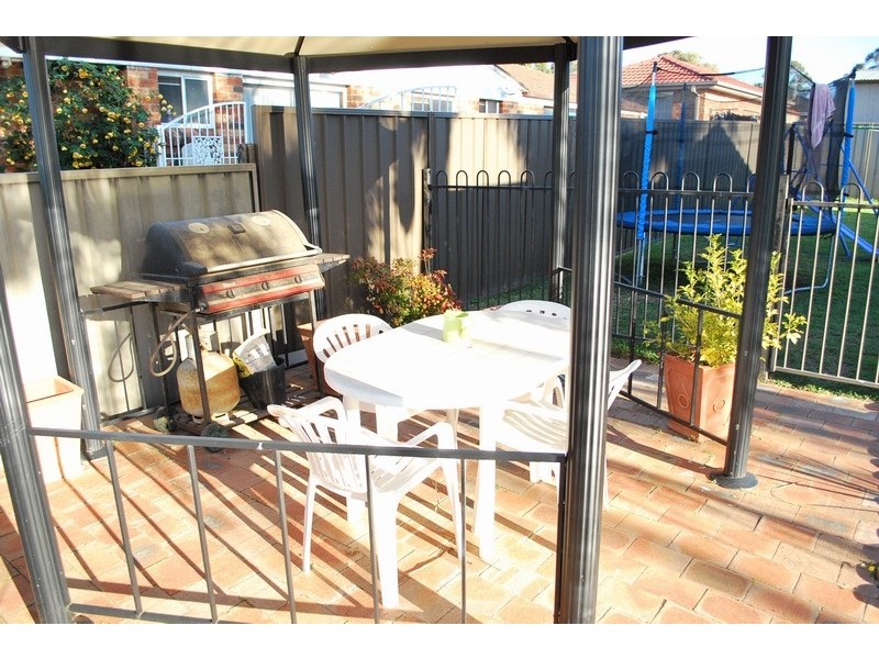 St Helens Park NSW 2560