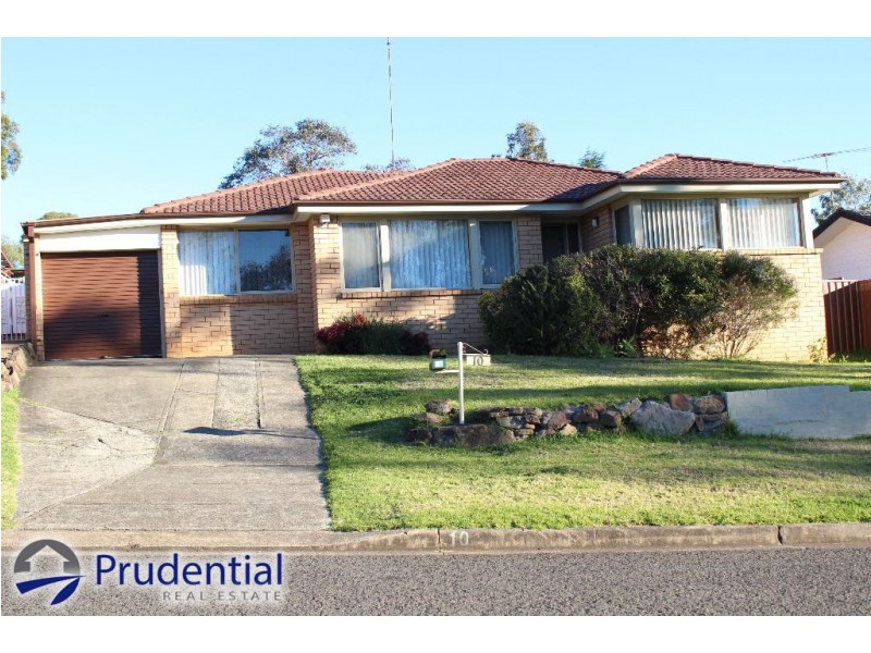 10 Peggotty Avenue, Ambarvale NSW 2560