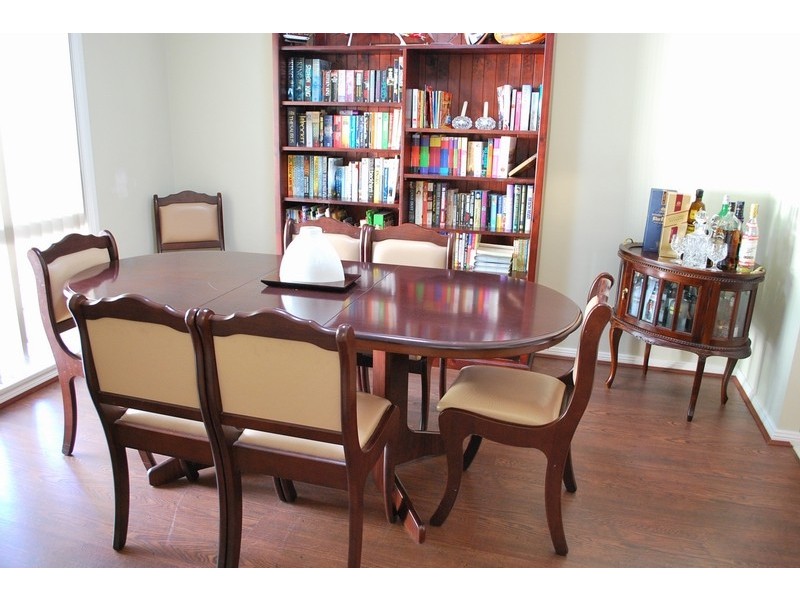 Glen Alpine NSW 2560