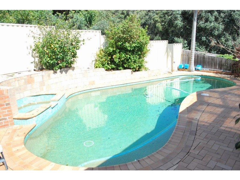 Glen Alpine NSW 2560