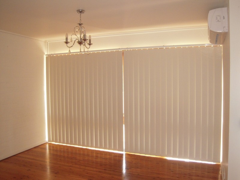 Bradbury NSW 2560