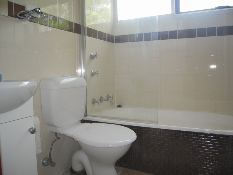 Bradbury NSW 2560