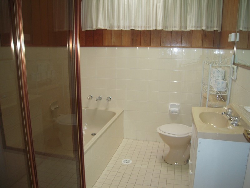 Bradbury NSW 2560