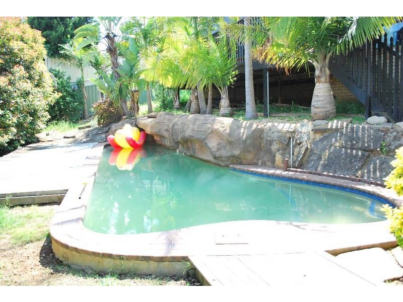 60 Glen Alpine Drive, Glen Alpine NSW 2560