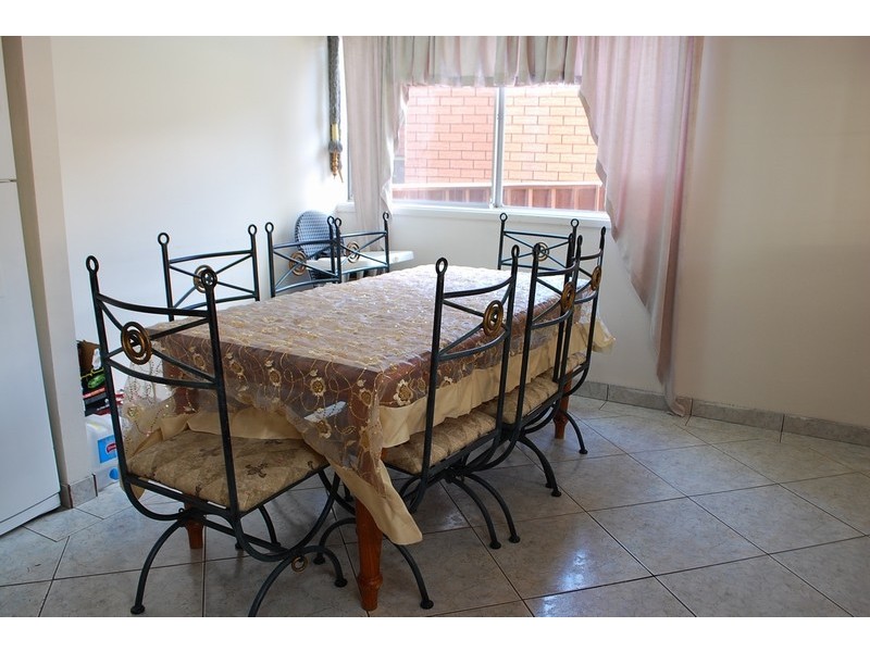 20 Loddon Crescent, Campbelltown NSW 2560