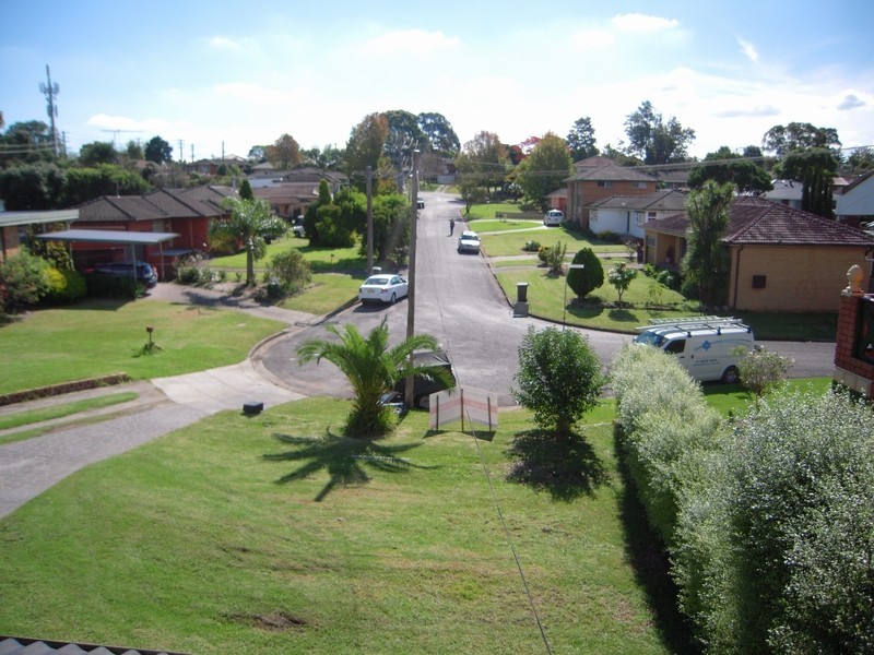 20 Loddon Crescent, Campbelltown NSW 2560