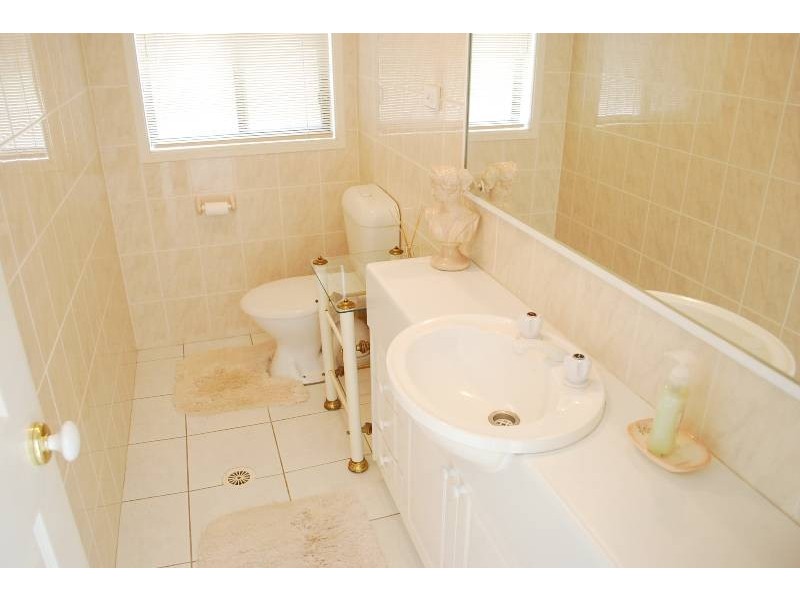 Glen Alpine NSW 2560