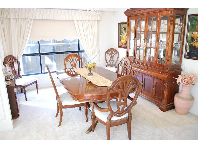 Glen Alpine NSW 2560