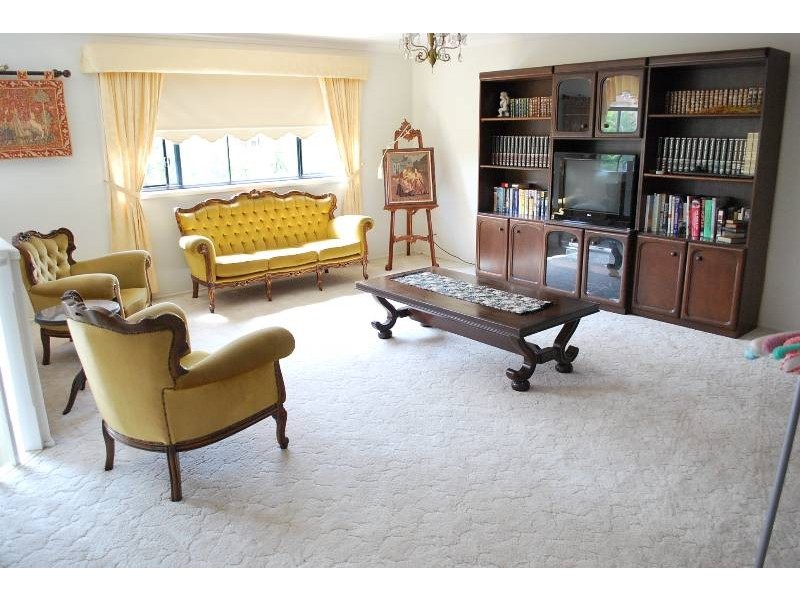 Glen Alpine NSW 2560