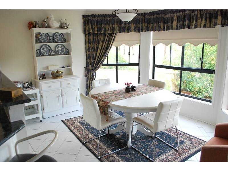 Glen Alpine NSW 2560