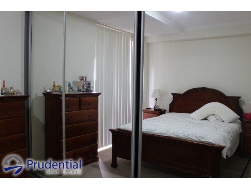 22C/541 Pembroke Road, Leumeah NSW 2560