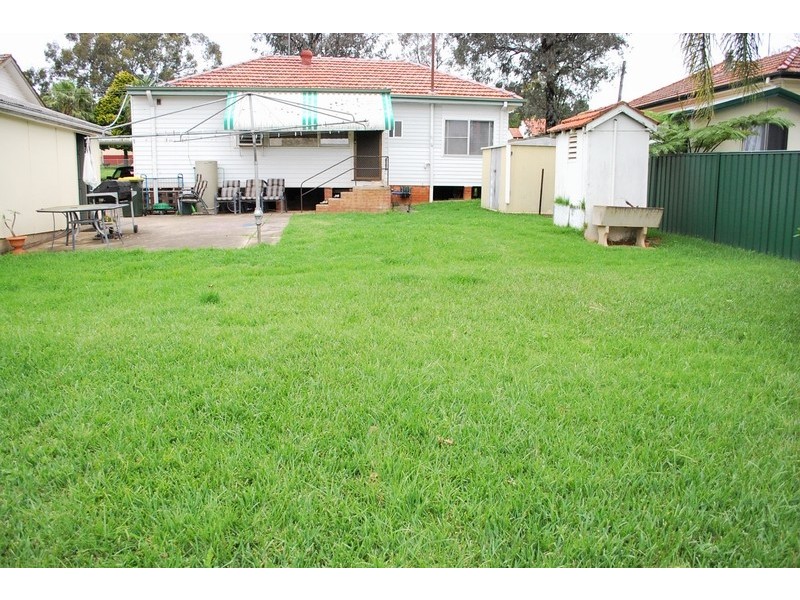 Campbelltown NSW 2560