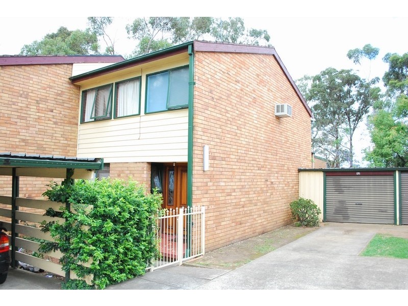 Bradbury NSW 2560