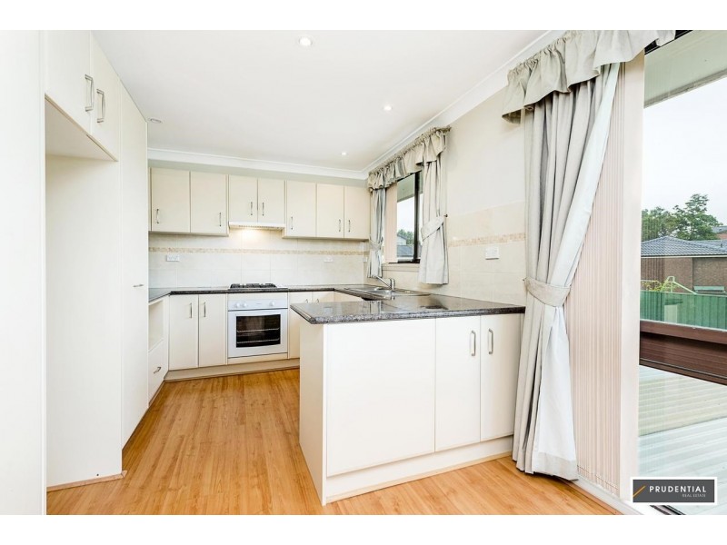 7 Pross Court, Ambarvale NSW 2560