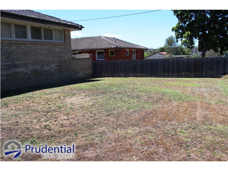 2 College Road, Campbelltown NSW 2560