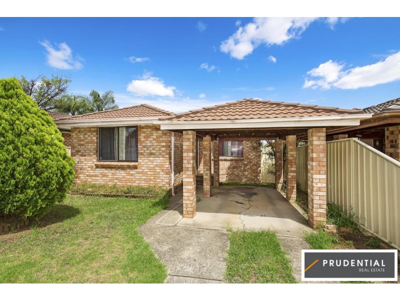 18 Goodsell Street, Minto NSW 2566