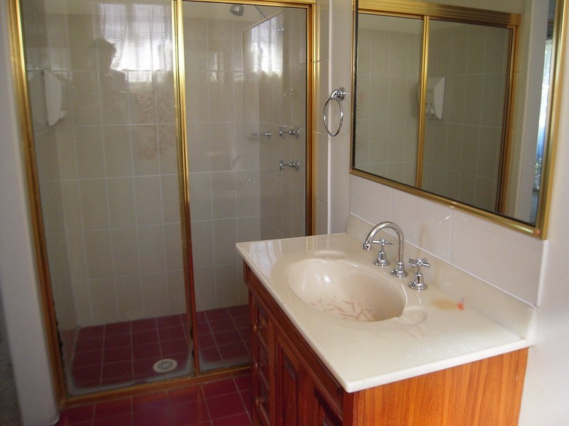 55 Debenham Ave, Leumeah NSW 2560