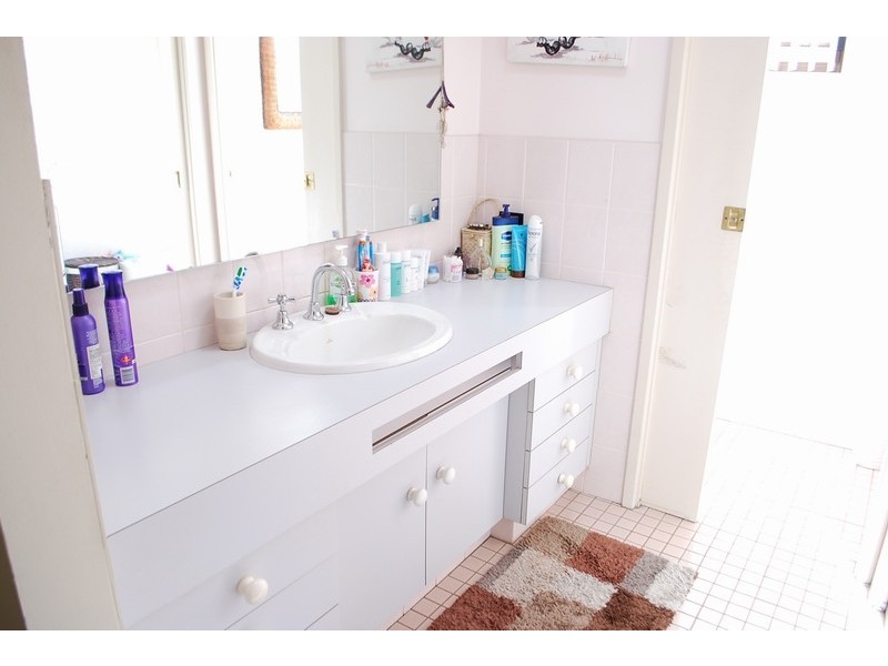 12 Marsanne Place, Eschol Park NSW 2558