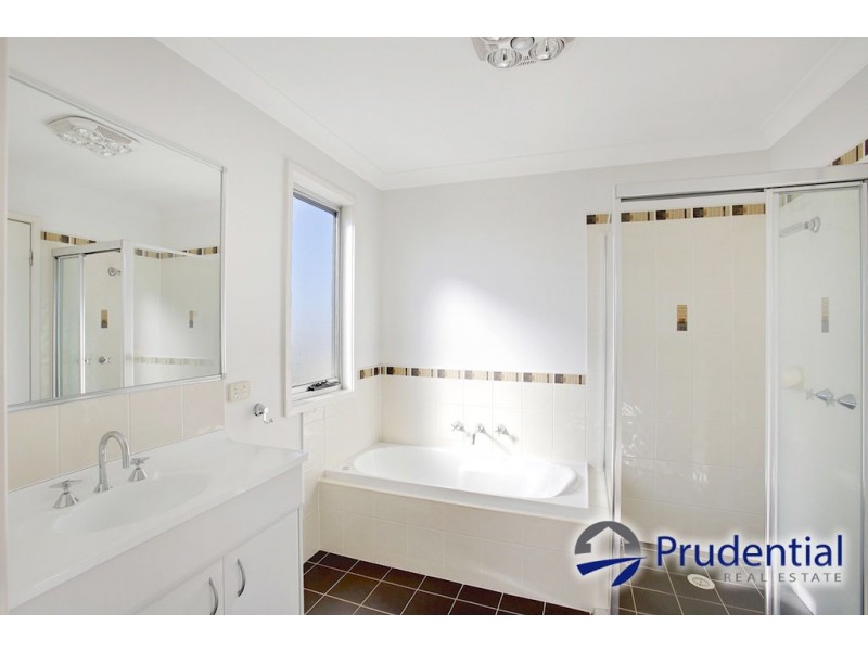 24 St Simon Close, Blair Athol NSW 2560