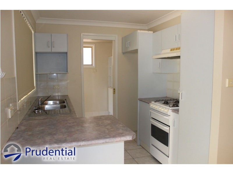 21 Gadshill Place, Rosemeadow NSW 2560