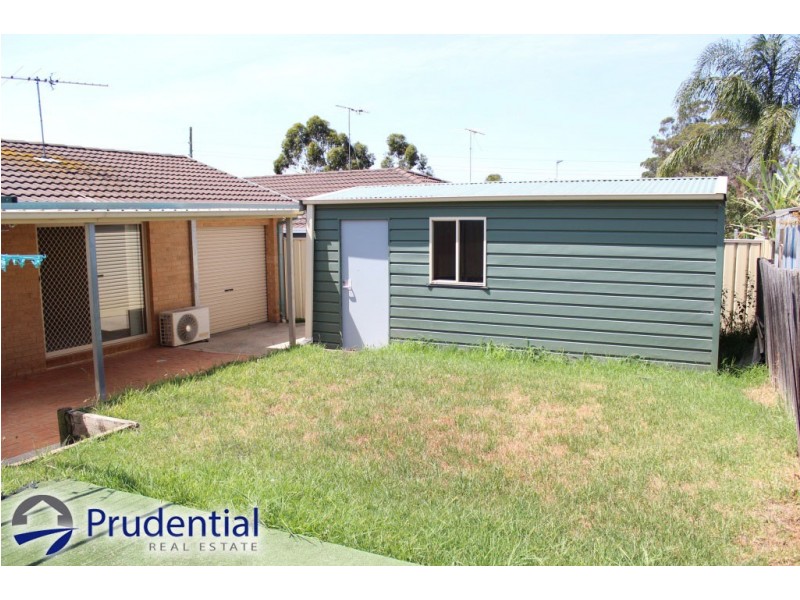 21 Gadshill Place, Rosemeadow NSW 2560