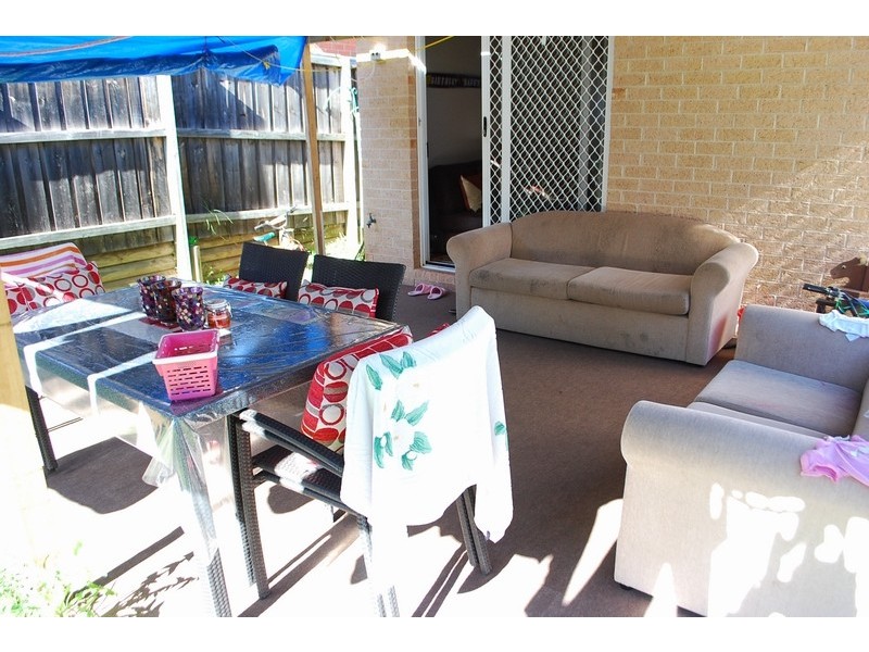 10 Harrison Place, Minto NSW 2566