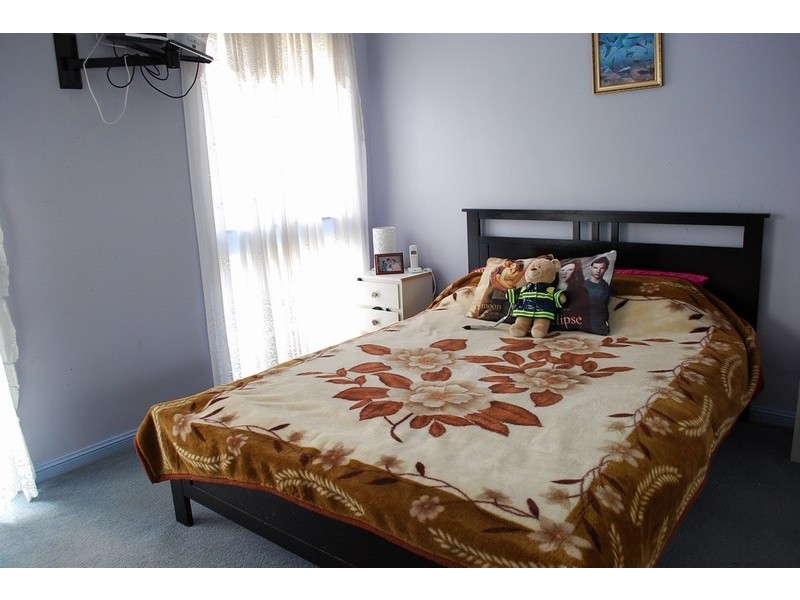 19 Elouera Crescent, Woodbine NSW 2560