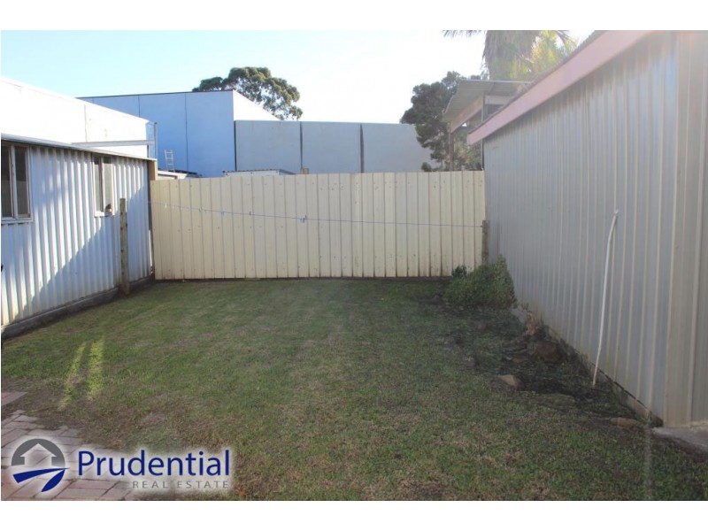4 Somerset Street, Minto NSW 2566