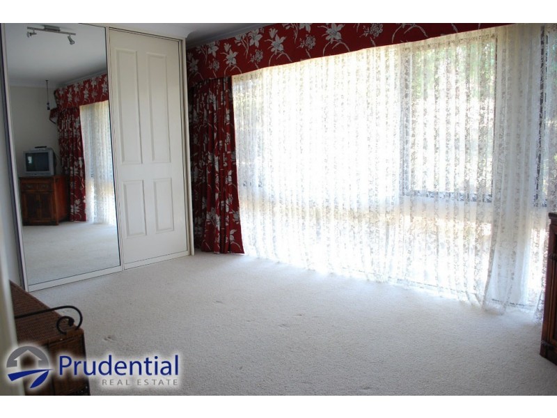 8 Austin Avenue, Campbelltown NSW 2560