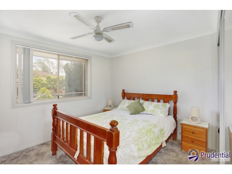8 Brudenell Avenue, Leumeah NSW 2560