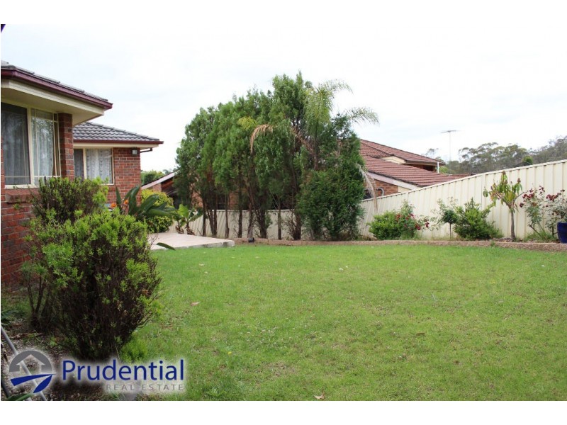 9 Cawdor Place, Rosemeadow NSW 2560