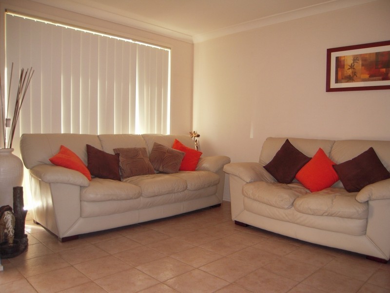 6 Hayes Crt, Harrington Park NSW 2567