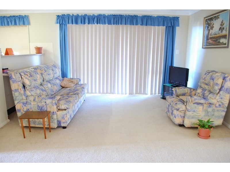 8 Calmar Close, Glen Alpine NSW 2560