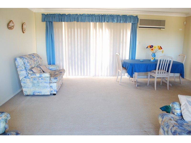 8 Calmar Close, Glen Alpine NSW 2560