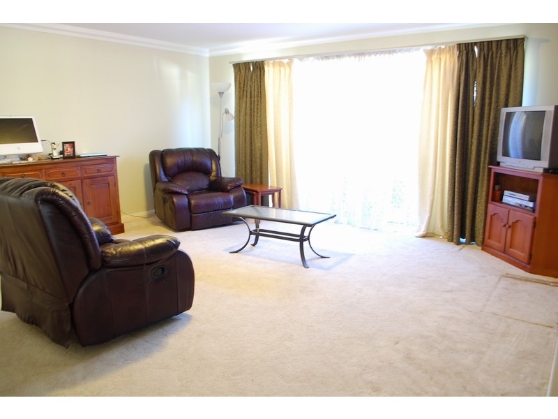 9 St Agnes Way, Blair Athol NSW 2560