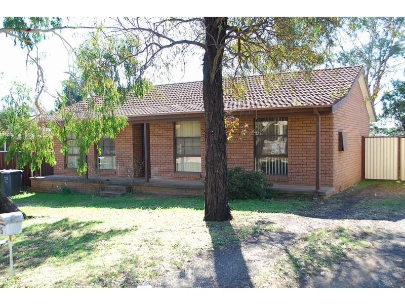 5 Patonga Close, Woodbine NSW 2560