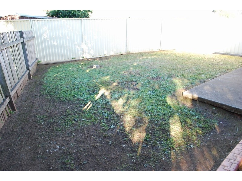 6 Carandini Street, St Helens Park NSW 2560