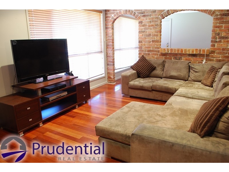 49 Boomerang Cres, Raby NSW 2566