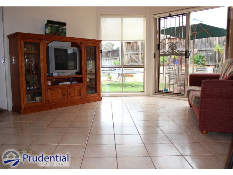 32 Woolshed Place, Currans Hill NSW 2567