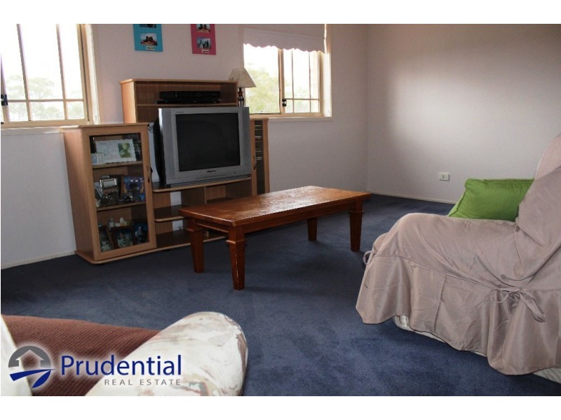 32 Woolshed Place, Currans Hill NSW 2567
