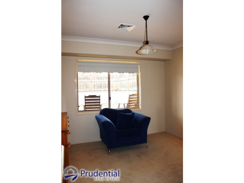 32 Woolshed Place, Currans Hill NSW 2567