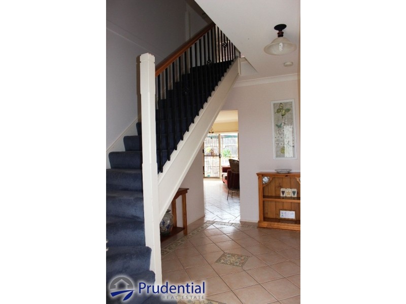 32 Woolshed Place, Currans Hill NSW 2567