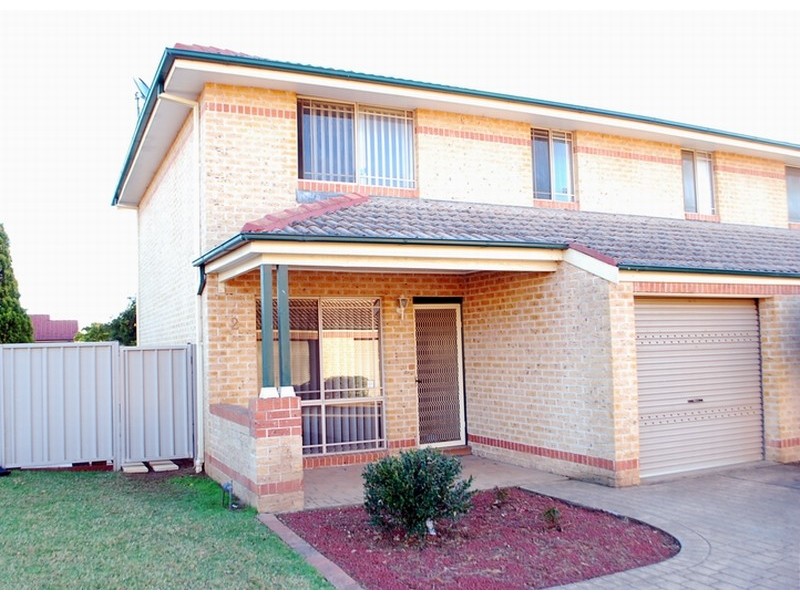 2/91 Minto Road, Minto NSW 2566