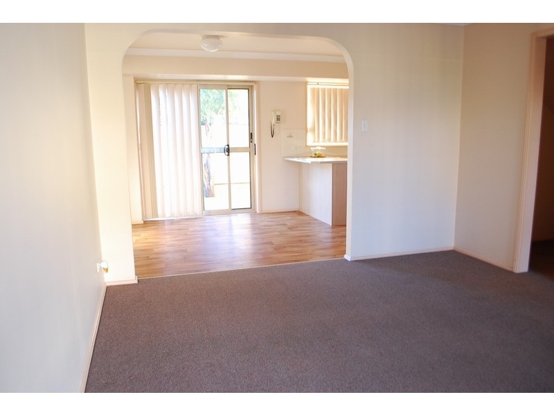 2/91 Minto Road, Minto NSW 2566