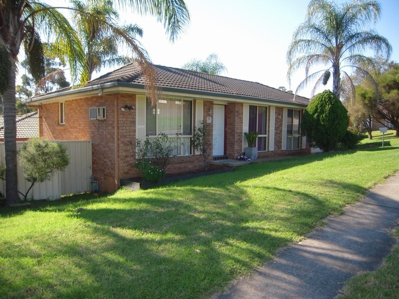 24 Westmoreland Road, Minto NSW 2566