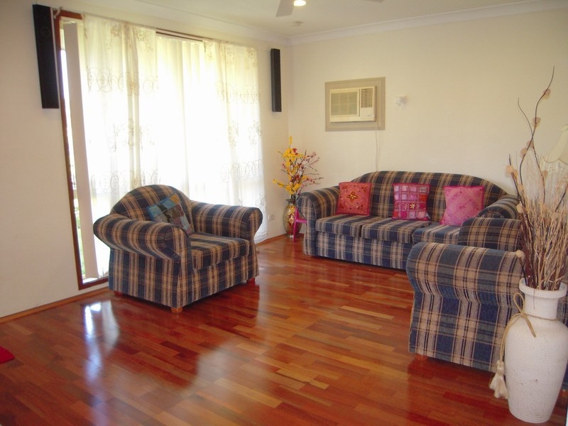 24 Westmoreland Road, Minto NSW 2566