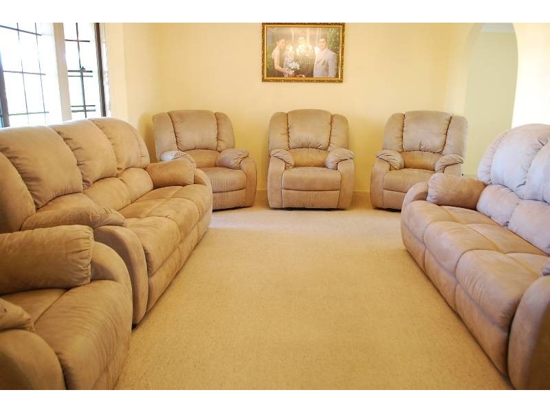 1 Danburite Place, Eagle Vale NSW 2558