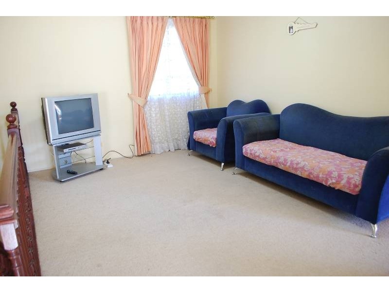 1 Danburite Place, Eagle Vale NSW 2558