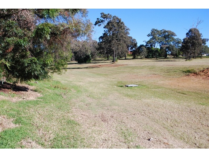 33 Chalcedony Street, Eagle Vale NSW 2558