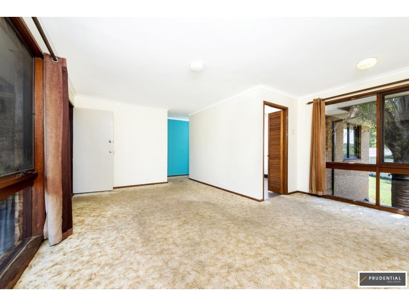 6 Moselle Place, Eschol Park NSW 2558